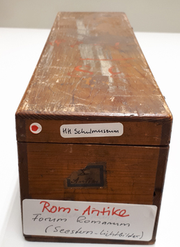 Vorschaubild Kasten Schulmuseum, Rom Antike, (Hersteller: A. Krüss, Hamburg) 
